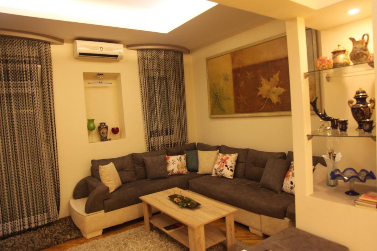 Apartment No 5 普里什蒂纳 外观 照片