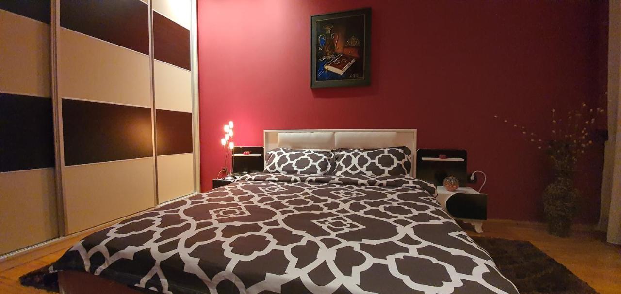 Apartment No 5 普里什蒂纳 外观 照片