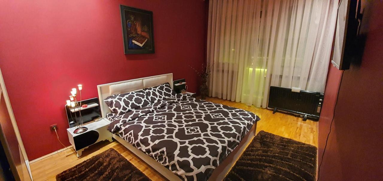 Apartment No 5 普里什蒂纳 外观 照片