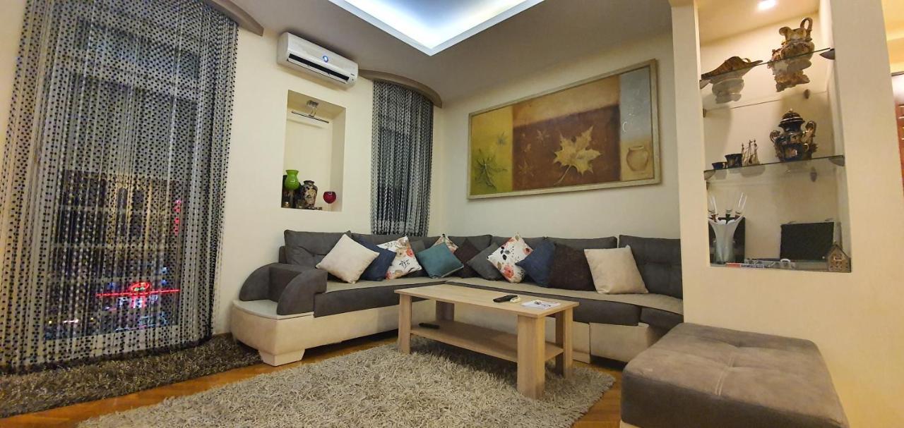 Apartment No 5 普里什蒂纳 外观 照片